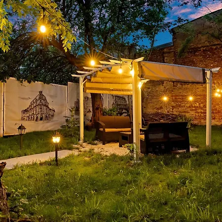 Downtown Private Garden Free Park Villa Bükreş