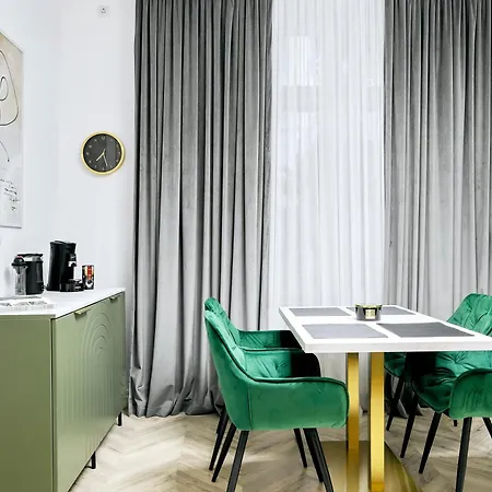 Villa Garden High Ceilings Free Parking Bucharest