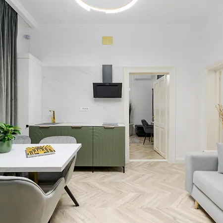 For Rent With Garden - High Ceilings - Free Park -invoice At Request