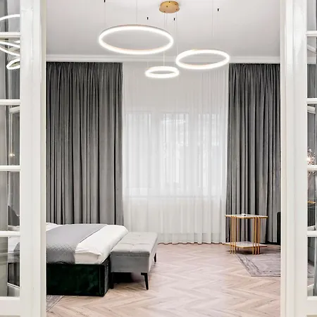 For Rent With Garden - High Ceilings - Free Park -invoice At Request * Bucureşti