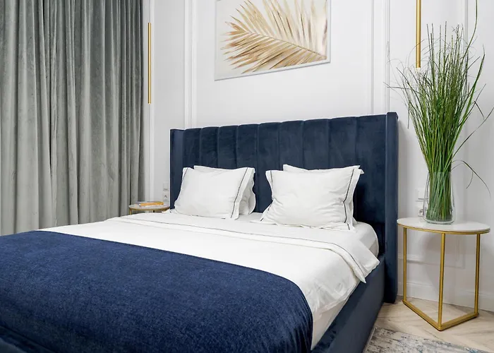 Vilă For Rent With Garden - High Ceilings - Free Park -invoice At Request Bucureşti