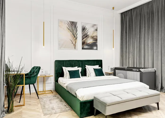 For Rent With Garden - High Ceilings - Free Park -invoice At Request Бухарест