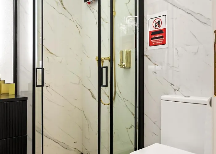 Downtown Private Garden Free Park Bucarest