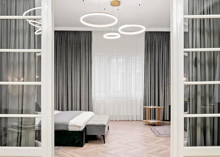 For Rent With Garden - High Ceilings - Free Park -invoice At Request * Bucureşti