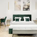 빌라 Downtown Private Garden Free Park 부쿠레슈티