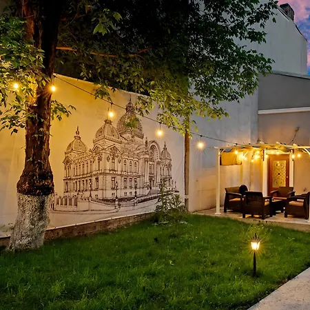 빌라 Downtown Private Garden Free Park