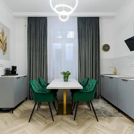 For Rent With Garden - High Ceilings - Free Park -invoice At Request * Bucarest