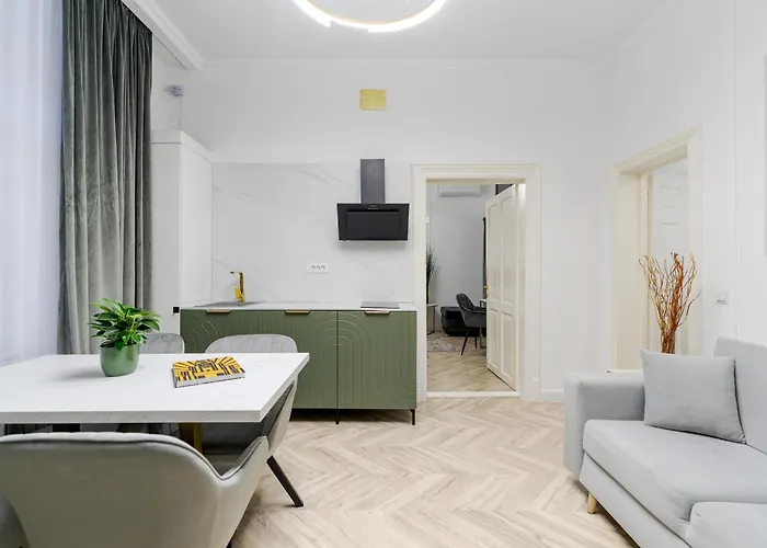 For Rent With Garden - High Ceilings - Free Park -invoice At Request