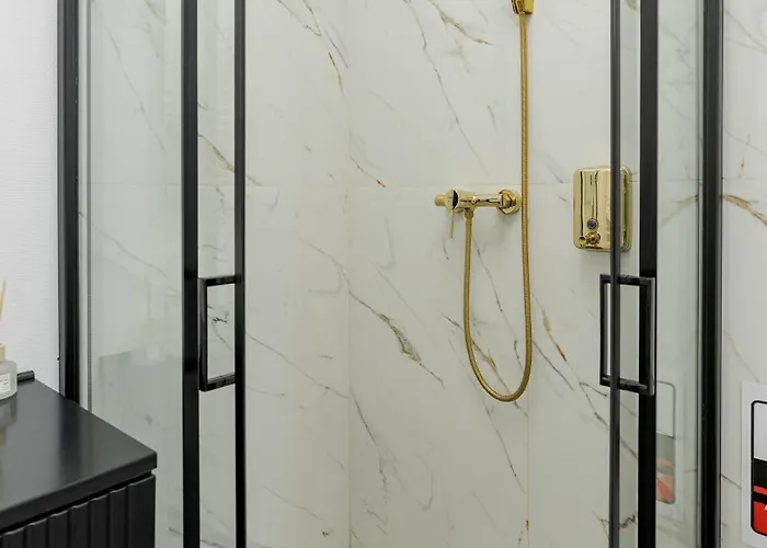 Vila For Rent With Garden - High Ceilings - Free Park -invoice At Request *