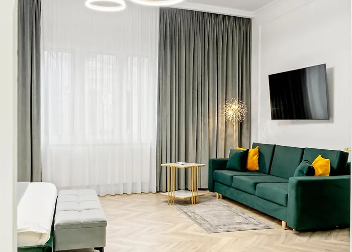 Vila For Rent With Garden - High Ceilings - Free Park -invoice At Request